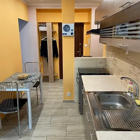Apartment Hill Apartman *